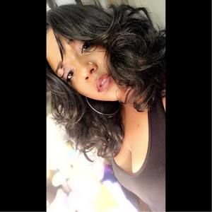 Meet your Posher, Bee